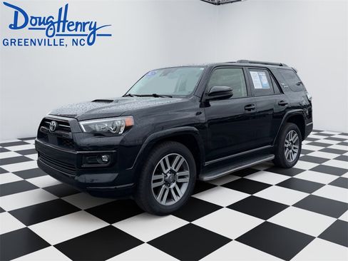 Used 2023 Toyota 4Runner TRD Sport image 1