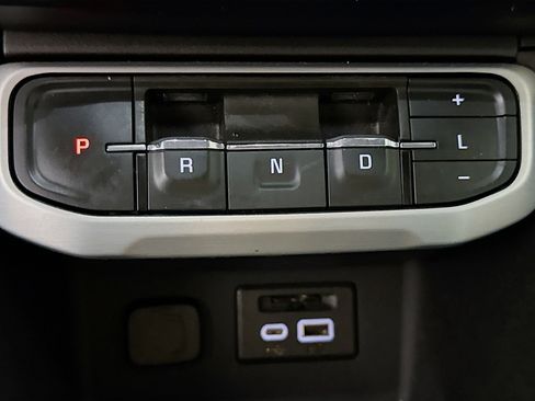 Used 2023 GMC Acadia SLT w/ Elevation Edition FWD image 20