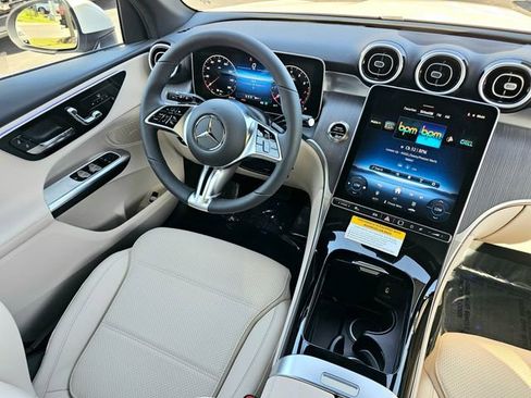 New 2026 Mercedes-Benz GLC 300 4MATIC image 28
