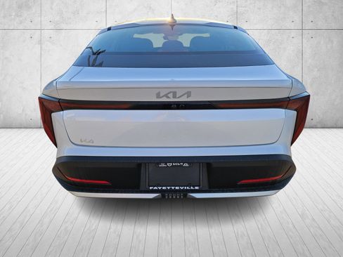 New 2025 Kia K4 EX image 6