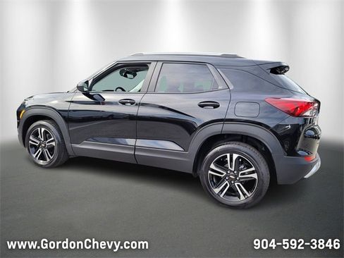 New 2025 Chevrolet TrailBlazer LT w/ Convenience Package image 4