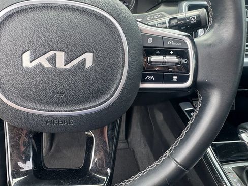 Used 2022 Kia Sorento SX AWD/4WD image 23