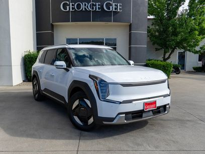 New 2026 Kia EV9 Wind