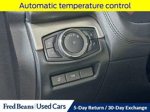 Certified 2017 Ford Explorer Platinum image 13