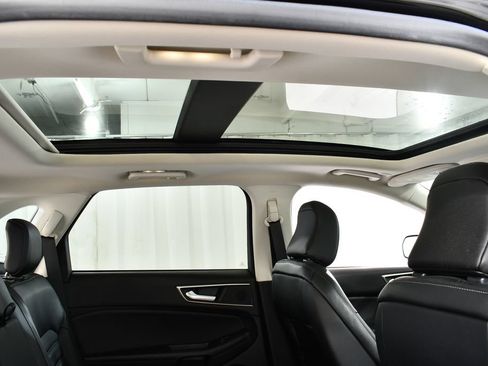 Used 2023 Ford Edge SEL w/ Convenience Package AWD/4WD image 18