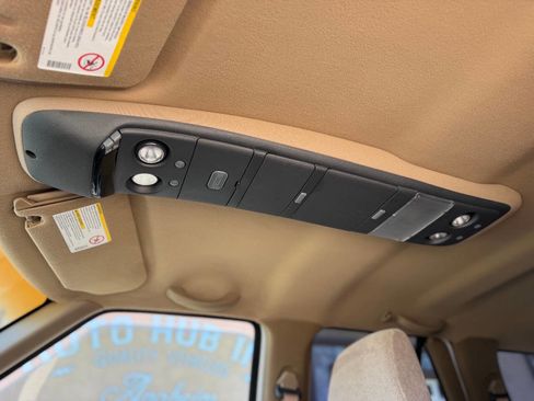 Used 2002 Chevrolet Blazer LS w/ Preferred Equipment Group AWD/4WD image 19