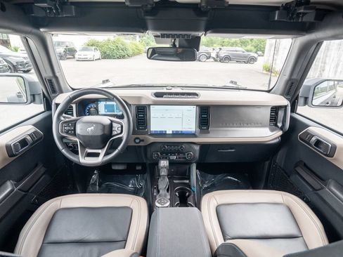 Used 2024 Ford Bronco Wildtrak AWD/4WD image 17