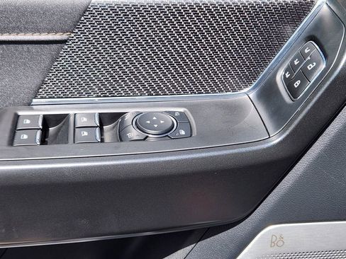 Used 2023 Ford F150 Raptor w/ Raptor Carbon Fiber Package AWD/4WD image 16