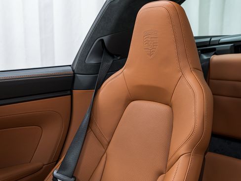 Used 2026 Porsche 911 Targa 4 GTS image 19