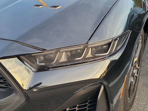 Used 2025 Ford Mustang Premium RWD image 8