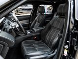 Used 2018 Land Rover Range Rover Velar R-Dynamic SE image 3