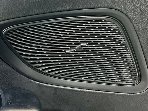 Used 2023 Mercedes-Benz C 300 Sedan image 15