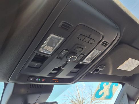 Used 2023 Chevrolet Tahoe High Country w/ Advanced Technology Package image 9