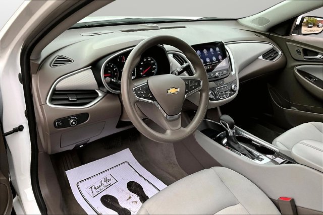 Used 2024 Chevrolet Malibu LT FWD image 14