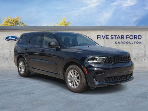Used 2025 Dodge Durango GT RWD image 2
