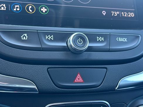 Used 2019 Chevrolet Equinox Premier FWD image 29
