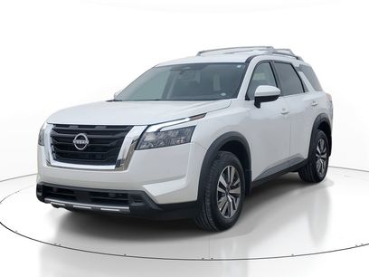 New 2025 Nissan Pathfinder SL
