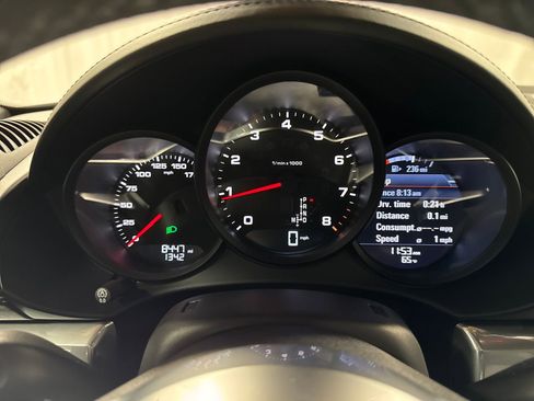 Used 2025 Porsche 718 Boxster RWD image 19