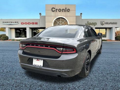 Used 2021 Dodge Charger Police image 3