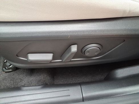 New 2026 Hyundai Tucson SEL FWD image 10