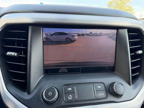 Used 2020 GMC Acadia SLE FWD image 21