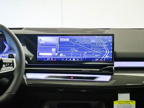 New 2026 BMW 550e xDrive AWD/4WD image 13