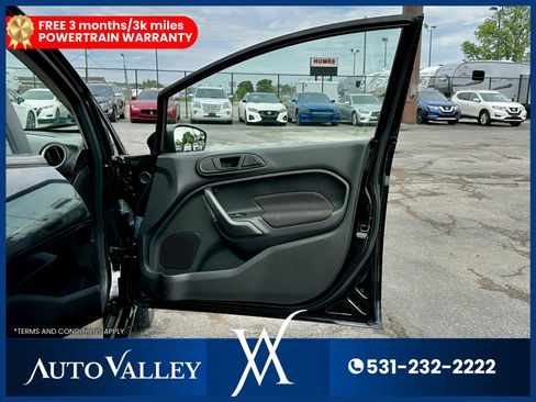 Used 2018 Ford Fiesta SE w/ Cold Weather Package image 15