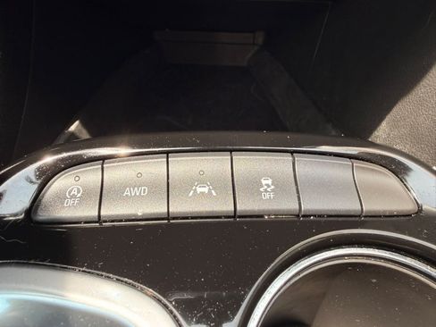 Used 2021 Buick Encore GX Select AWD/4WD image 33