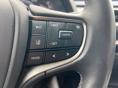 Used 2022 Lexus UX 250h 250h Base image 35