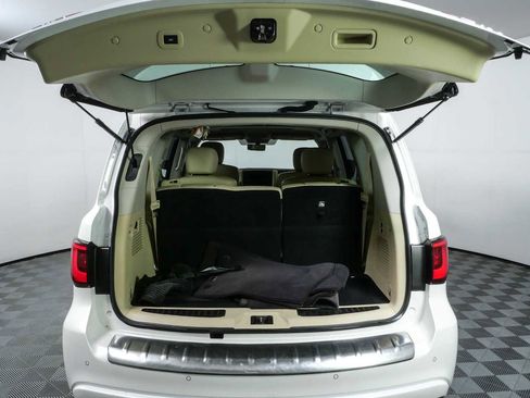Used 2020 INFINITI QX80 Luxe w/ Sensory Package AWD/4WD image 32