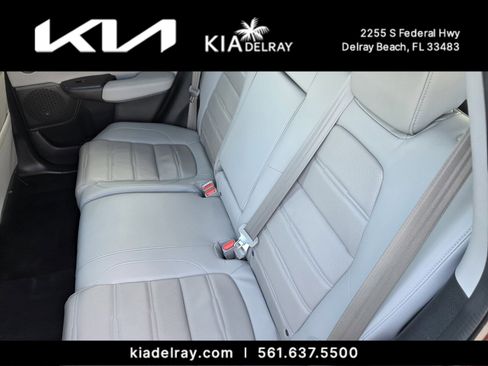 Used 2018 Honda CR-V Touring image 14