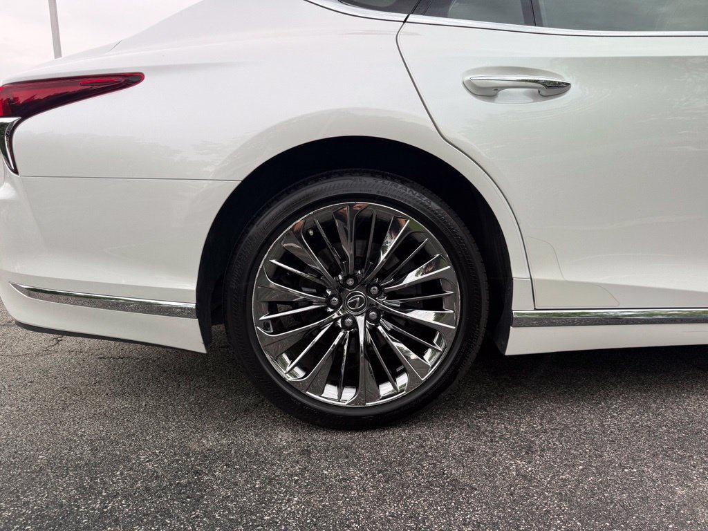 Used 2018 Lexus LS 500 AWD w/ Interior Upgrade Package image 29