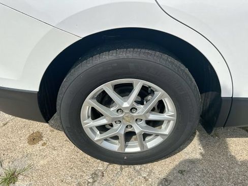 Used 2023 Chevrolet Equinox LT FWD image 49