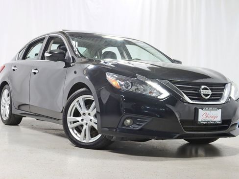 Used 2017 Nissan Altima 3.5 SL image 7