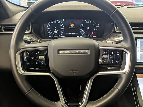 Used 2023 Land Rover Range Rover Velar R-Dynamic S image 17