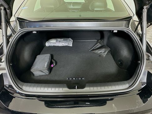 Used 2024 Hyundai Ioniq 6 SEL RWD image 29
