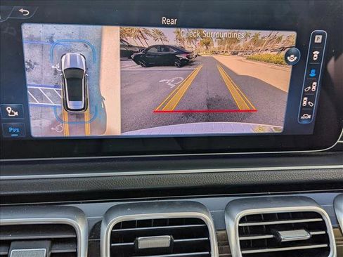 Used 2024 Mercedes-Benz GLE 450 4MATIC image 15