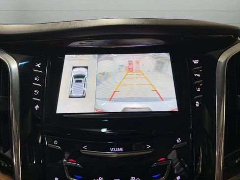 Used 2015 Cadillac Escalade Premium image 28