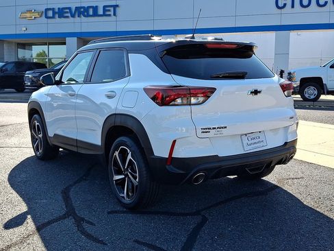 Certified 2023 Chevrolet TrailBlazer RS w/ Convenience Package AWD/4WD image 7
