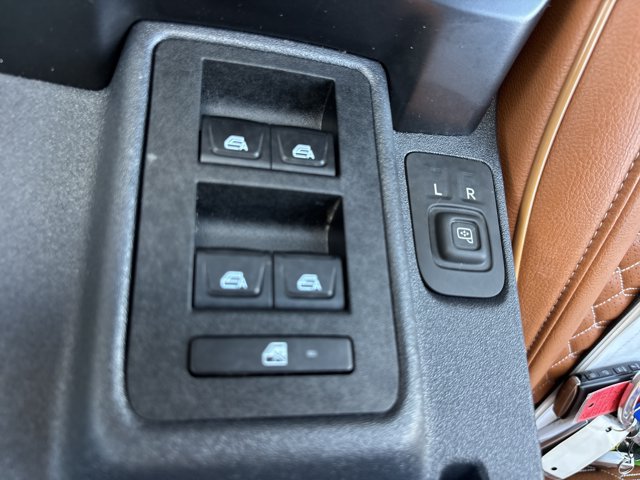 Used 2025 Ford Bronco Heritage Edition AWD/4WD image 43