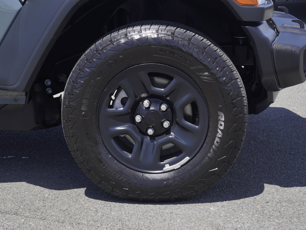 Used 2026 Jeep Wrangler Unlimited Sport AWD/4WD image 11