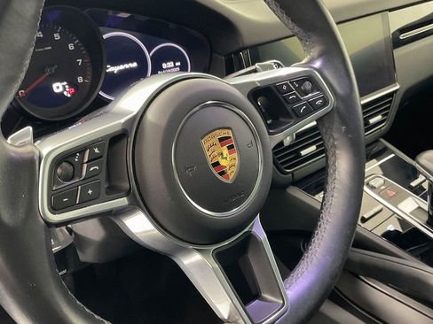 Used 2019 Porsche Cayenne AWD/4WD image 17