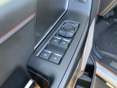 Used 2025 Ford F150 Raptor image 19