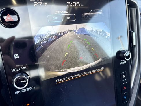 Used 2025 Subaru Forester Premium image 17