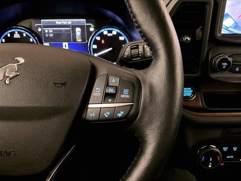 Used 2023 Ford Bronco Sport Outer Banks w/ Tech Package AWD/4WD image 18
