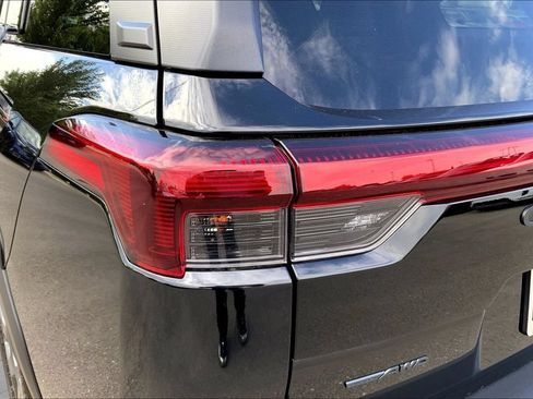 Certified 2026 Subaru Outback Premium AWD/4WD image 23
