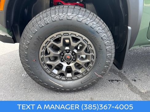 New 2026 Nissan Frontier PRO-4X w/ Pro Premium Package AWD/4WD image 9