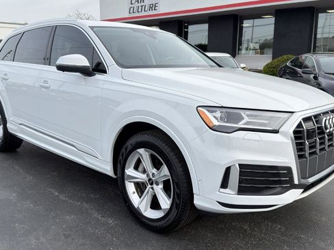 Used 2023 Audi Q7 2.0T Premium w/ Convenience Package AWD/4WD image 3