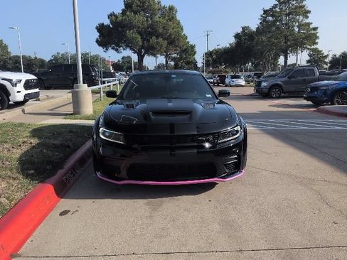 Used 2023 Dodge Charger SRT Hellcat w/ Harman/Kardon Audio Group RWD image 4