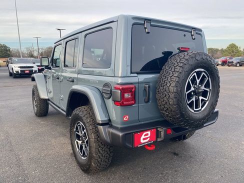 New 2025 Jeep Wrangler Unlimited Rubicon image 5